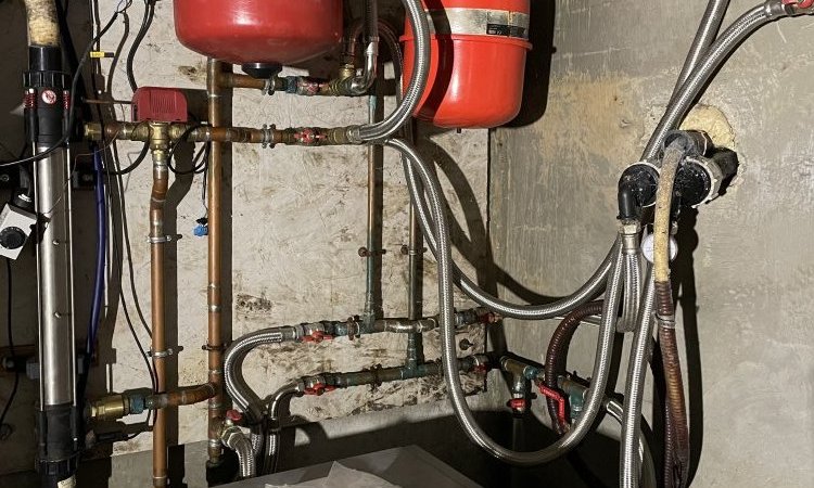 Remise en conformité d'une chaufferie PAC eau/eau sur LA ROCHETTE